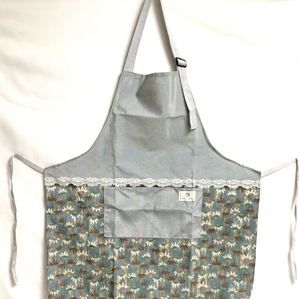 Forest Green Apron 10p