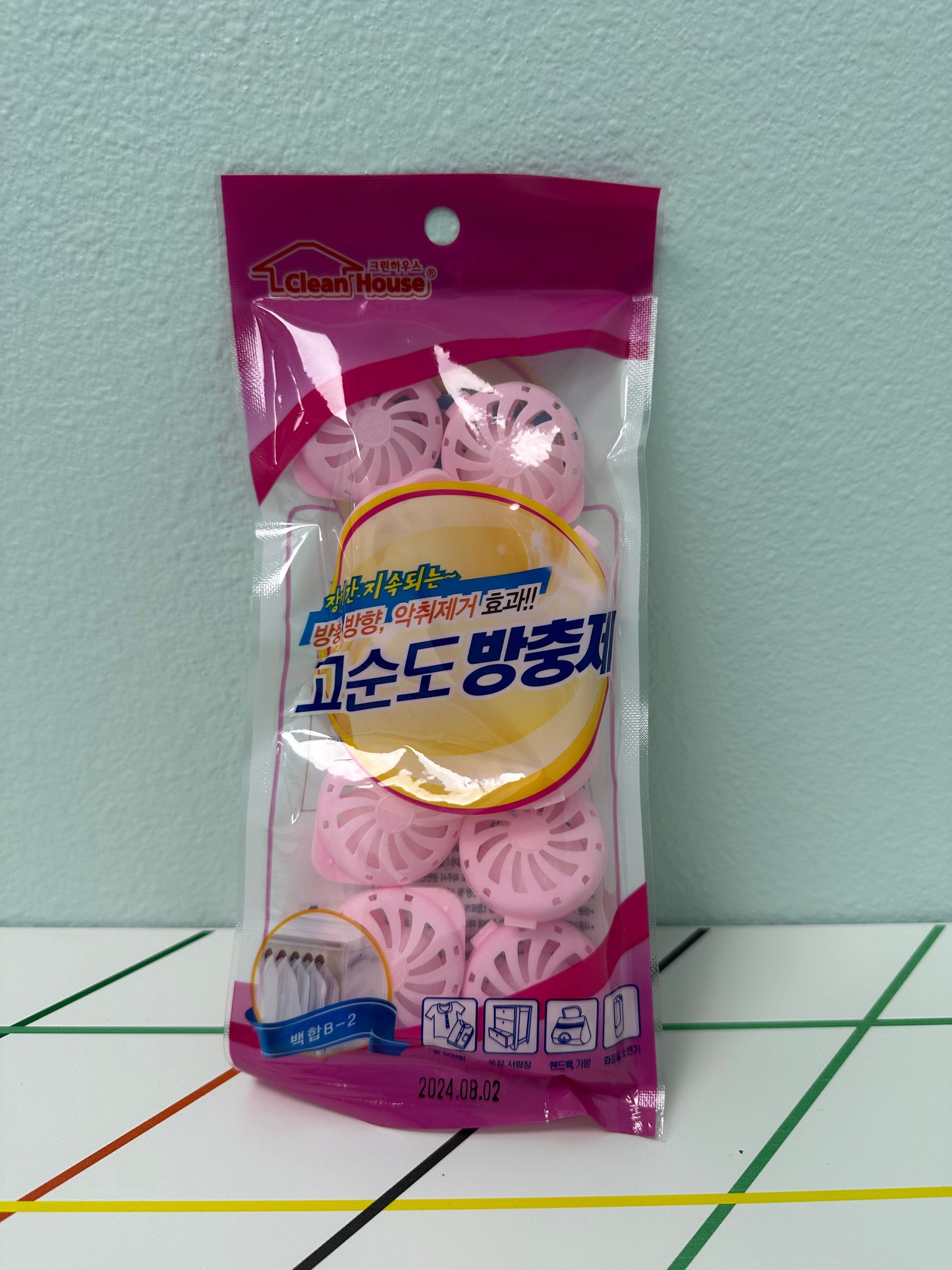 Naphthalene Capsule (Water Absorbing)